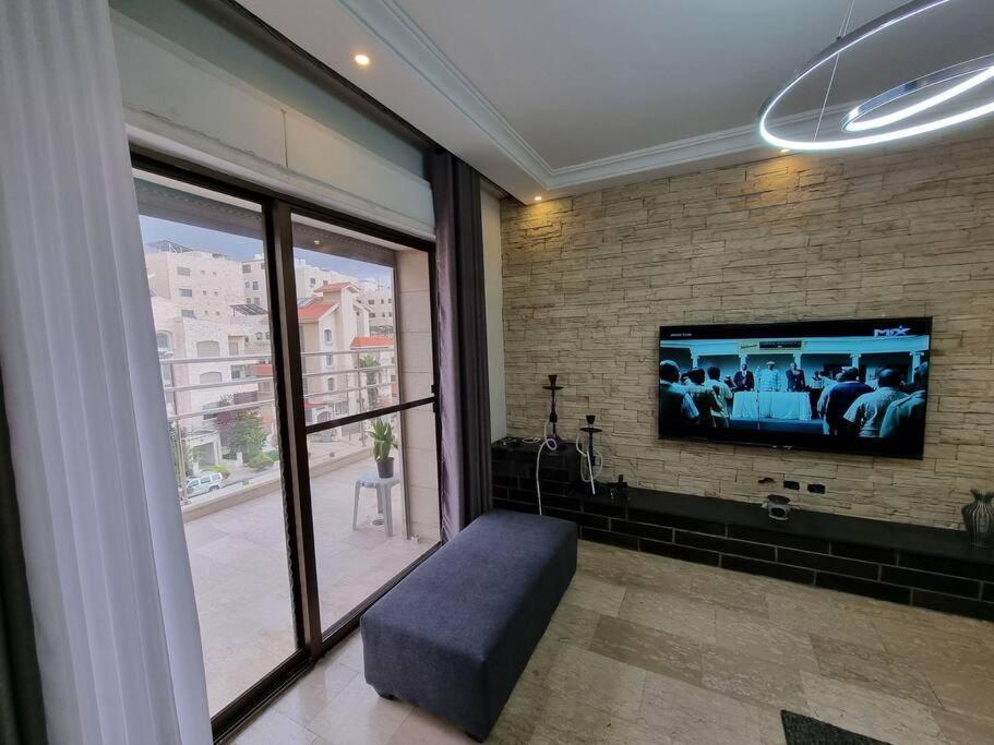 Deir Ghbar 3 Rooms Apart Amman Bagian luar foto